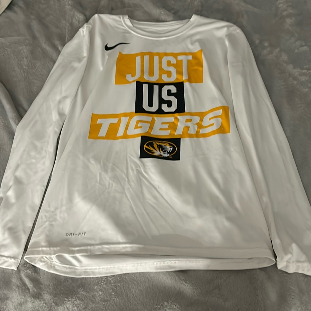 Nike,Size:S